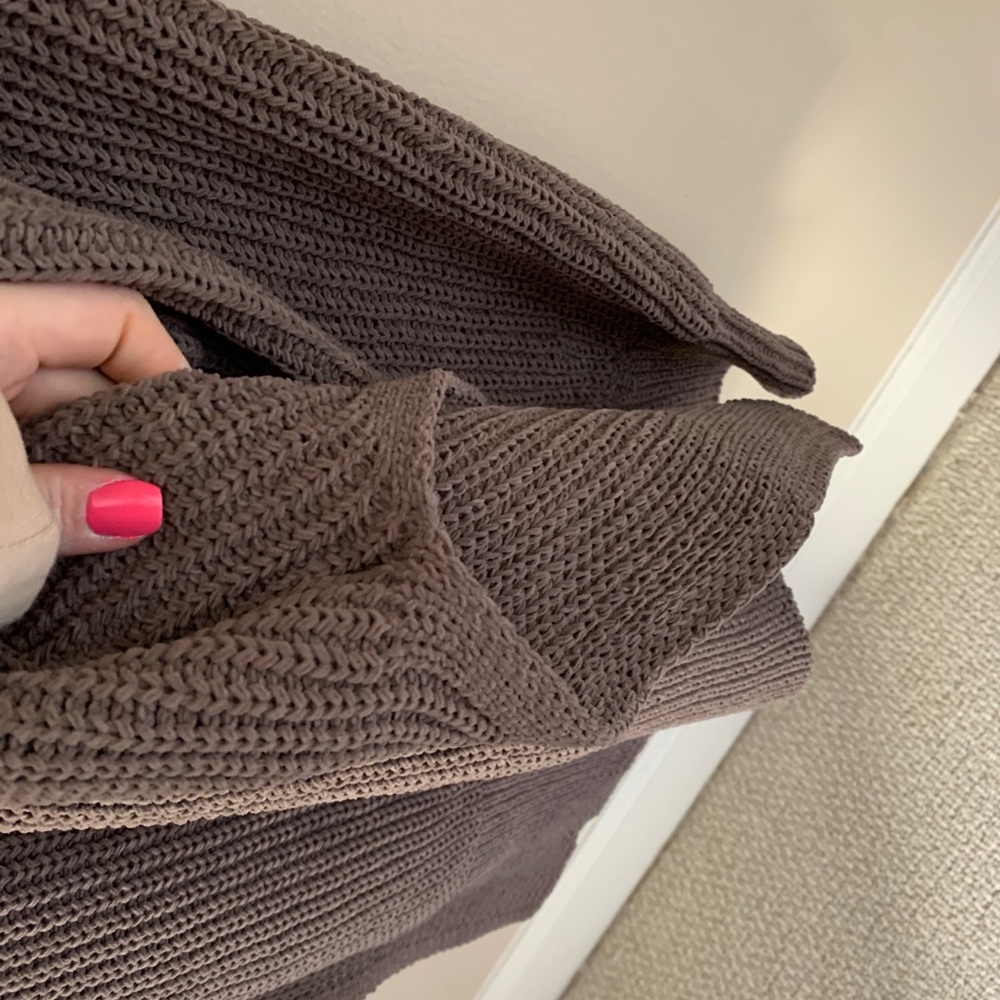 Aerie Chenille Oversized Sweater - Picture 4 of 4